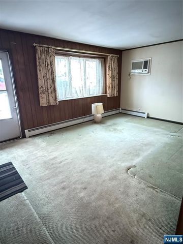 83 Ploch Road, Clifton, NJ 07013