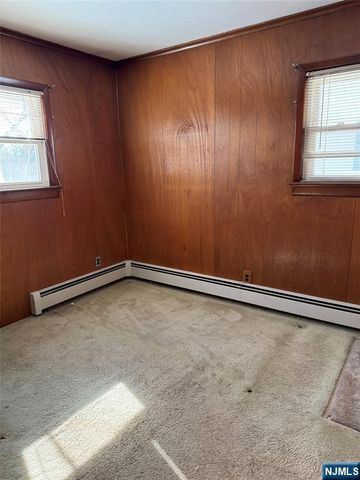 83 Ploch Road, Clifton, NJ 07013