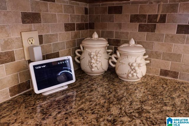 1324 SUNSET DRIVE, Weaver, AL 36277