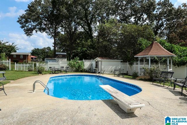 1324 SUNSET DRIVE, Weaver, AL 36277