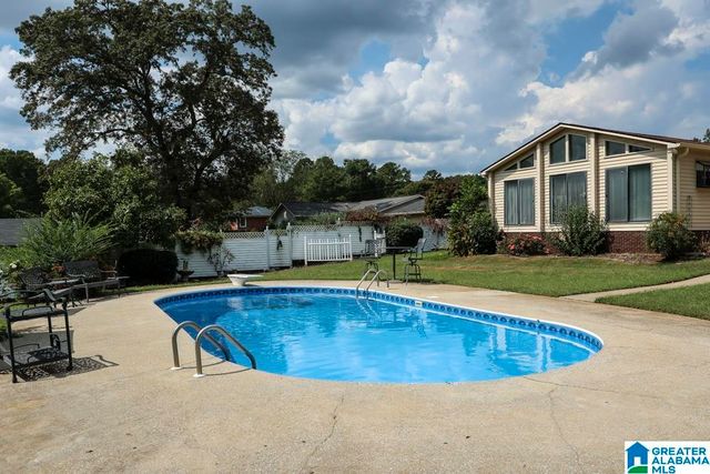 1324 SUNSET DRIVE, Weaver, AL 36277