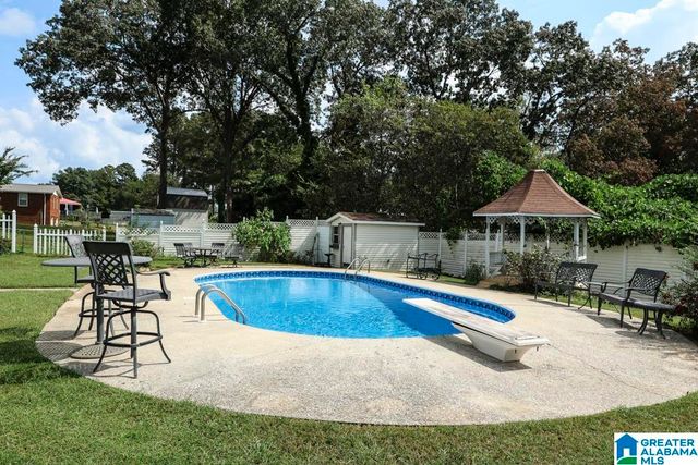 1324 SUNSET DRIVE, Weaver, AL 36277