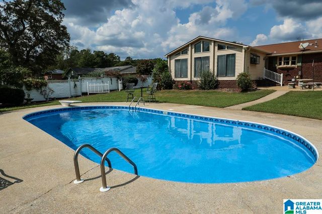 1324 SUNSET DRIVE, Weaver, AL 36277