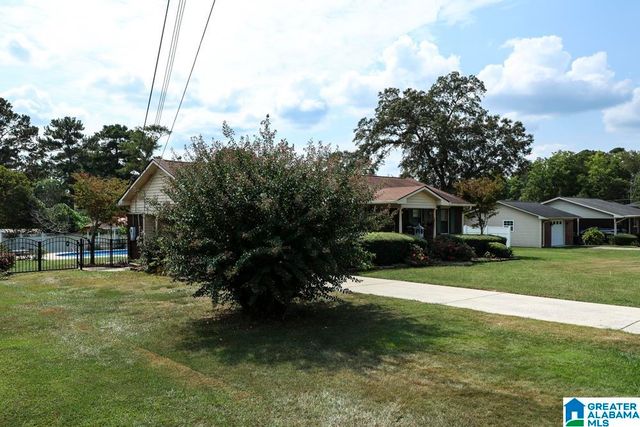 1324 SUNSET DRIVE, Weaver, AL 36277