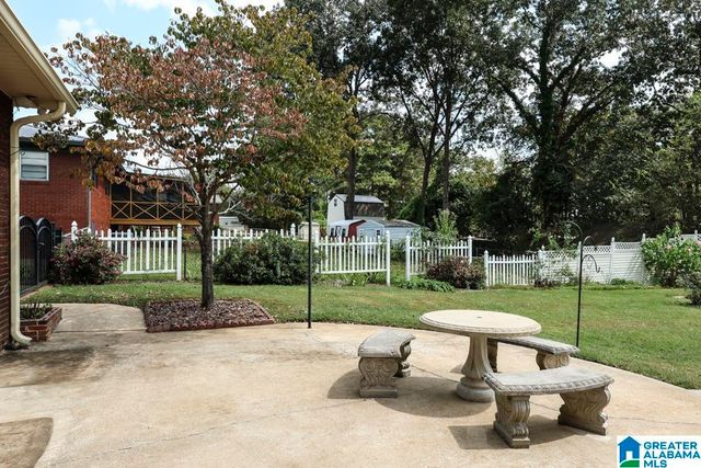 1324 SUNSET DRIVE, Weaver, AL 36277