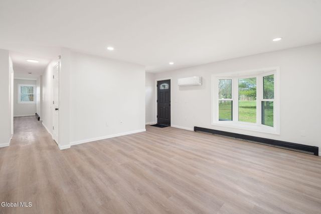 3704 Lewis Road, Milton, NY 12020