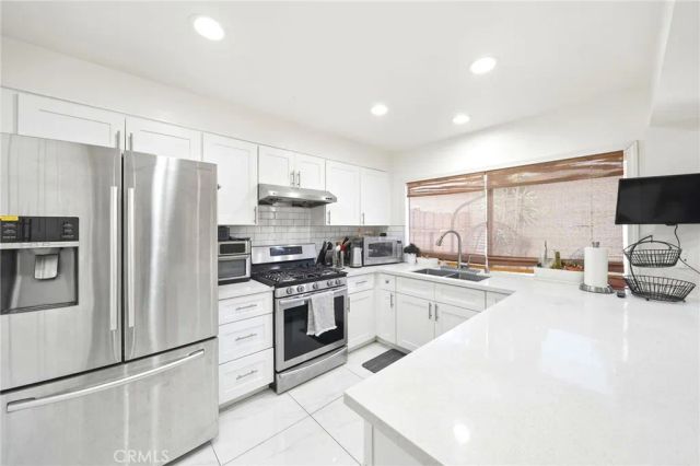 5950 Imperial, South Gate, CA 90280