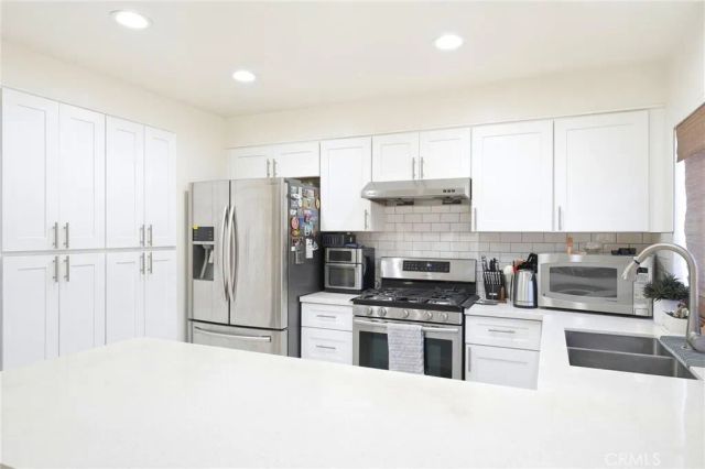 5950 Imperial, South Gate, CA 90280