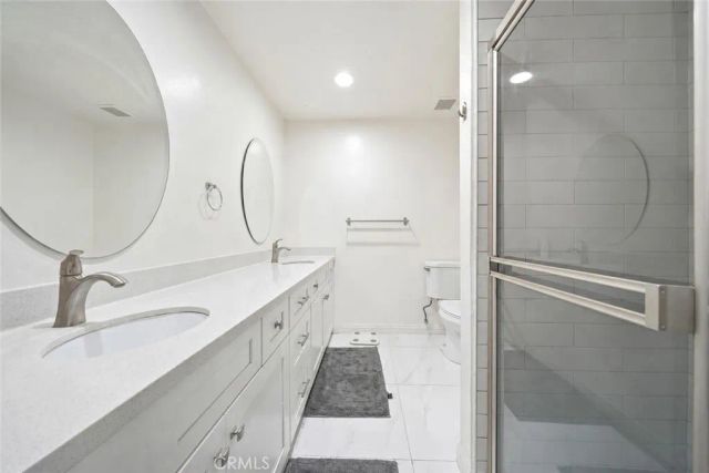 5950 Imperial, South Gate, CA 90280