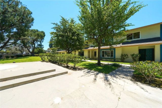 5950 Imperial, South Gate, CA 90280
