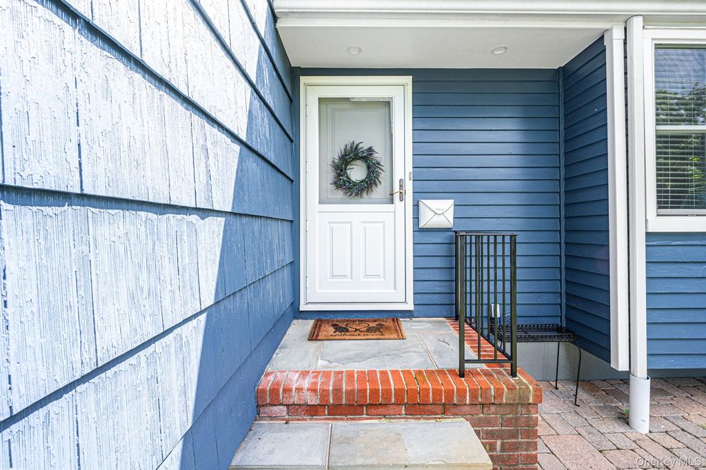 58 Mill Lane, Huntington, NY 11743 — photo 5