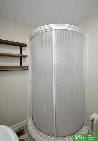 558 W 7th Street, York, NE 68467