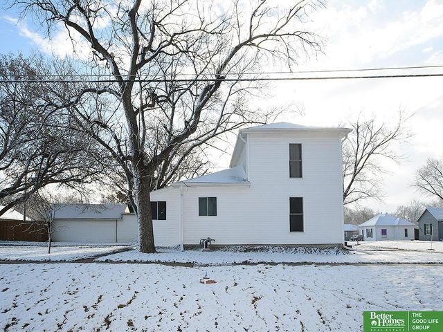 558 W 7th Street, York, NE 68467