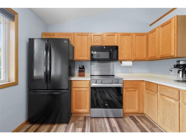 735 Laura Street, Prescott, WI 54021