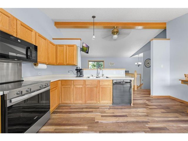 735 Laura Street, Prescott, WI 54021