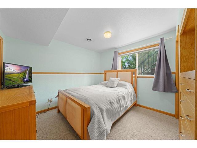 735 Laura Street, Prescott, WI 54021