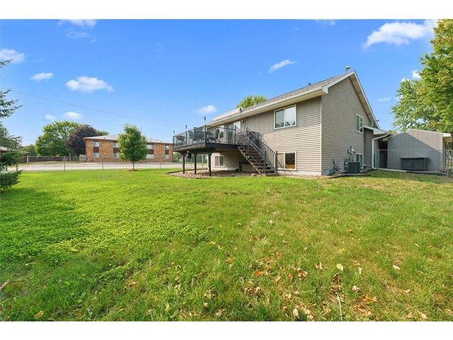 735 Laura Street, Prescott, WI 54021