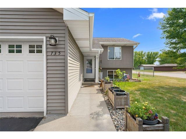 735 Laura Street, Prescott, WI 54021