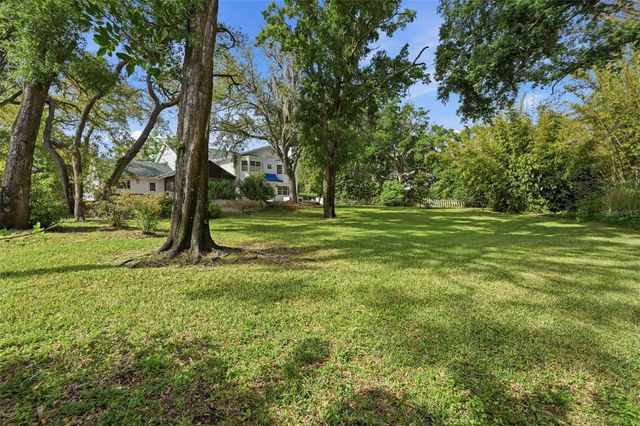 1840 SALEM COURT, Dunedin, FL 34698