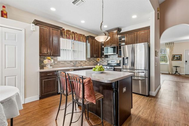 10409 GOLDENBROOK WAY, Tampa, FL 33647