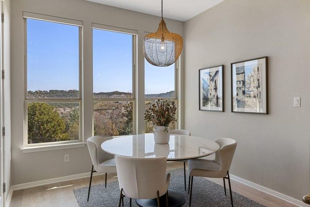 405 Baldovino SKWY, Lakeway, TX 78738