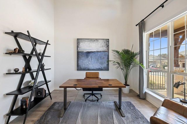 405 Baldovino SKWY, Lakeway, TX 78738