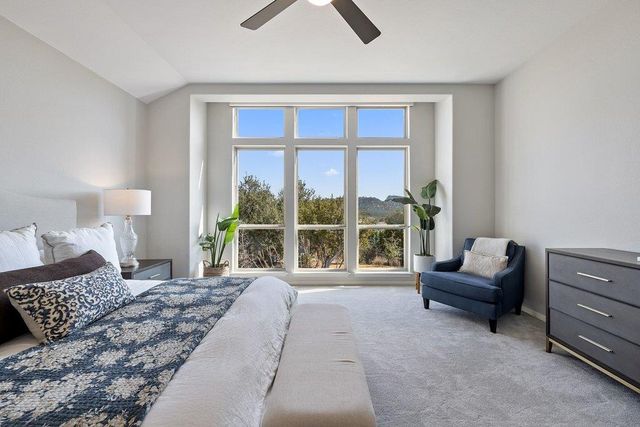 405 Baldovino SKWY, Lakeway, TX 78738