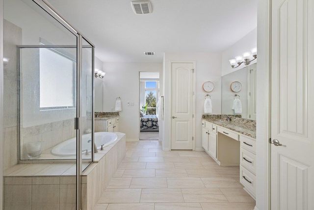 405 Baldovino SKWY, Lakeway, TX 78738