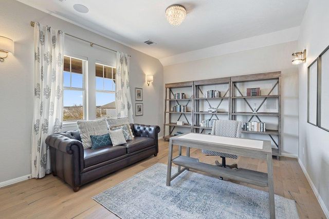 405 Baldovino SKWY, Lakeway, TX 78738