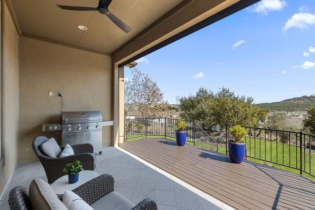 405 Baldovino SKWY, Lakeway, TX 78738