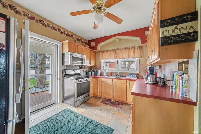 410 E Angela Boulevard, South Bend, IN 46617