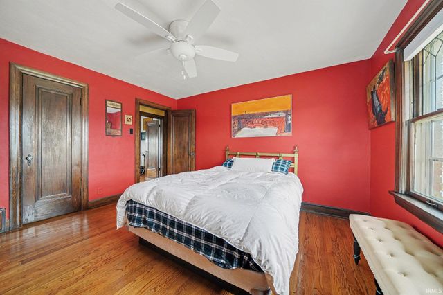 410 E Angela Boulevard, South Bend, IN 46617