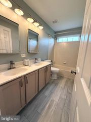 20 PALMER DR, Middletown, DE 19709