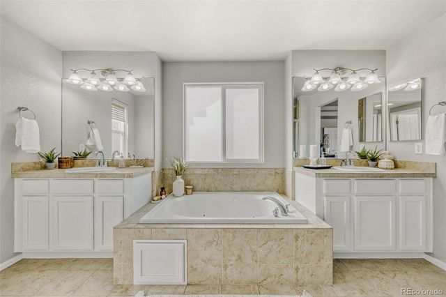 2611 Cache Creek Court, Castle Rock, CO 80108