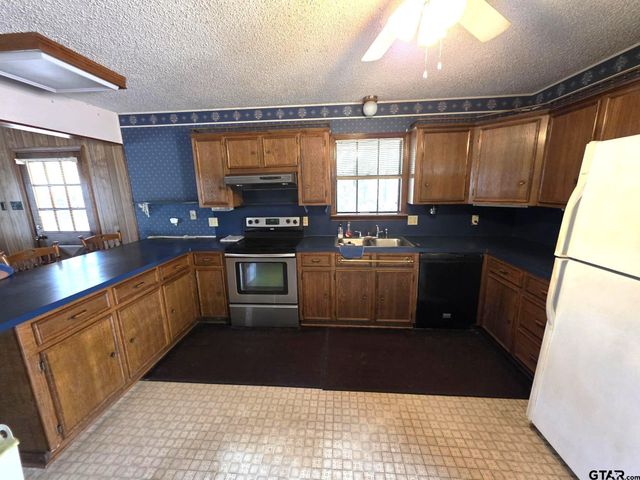 19502 FM 14, Lindale, TX 75771