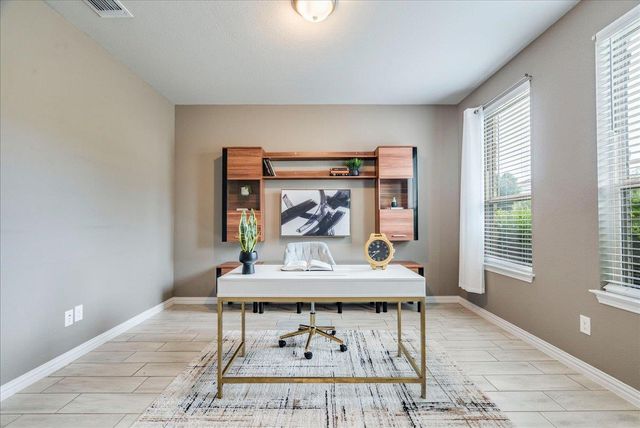 610 Stonewood LN, Buda, TX 78610