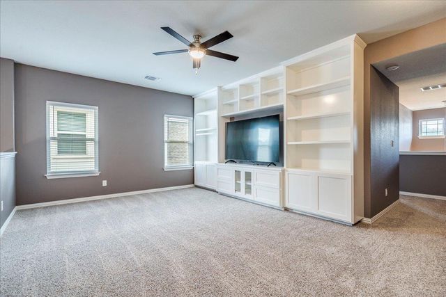 610 Stonewood LN, Buda, TX 78610