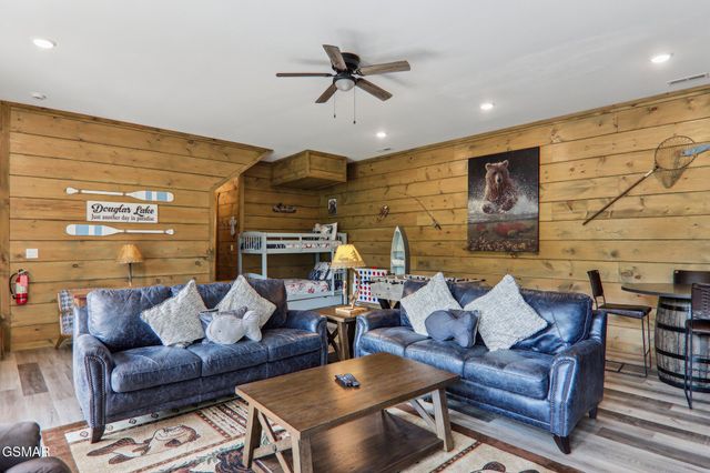 134 Jolene Way, Sevierville, TN 37876
