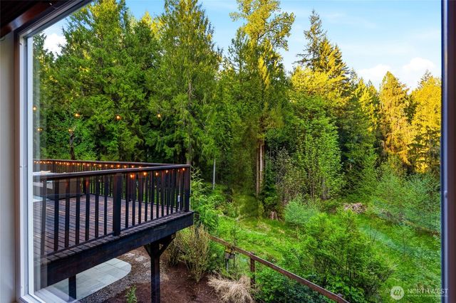 20202 230th Avenue NE, Woodinville, WA 98077