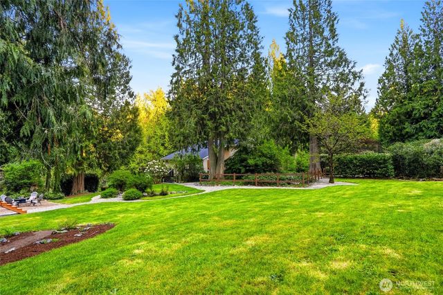 20202 230th Avenue NE, Woodinville, WA 98077