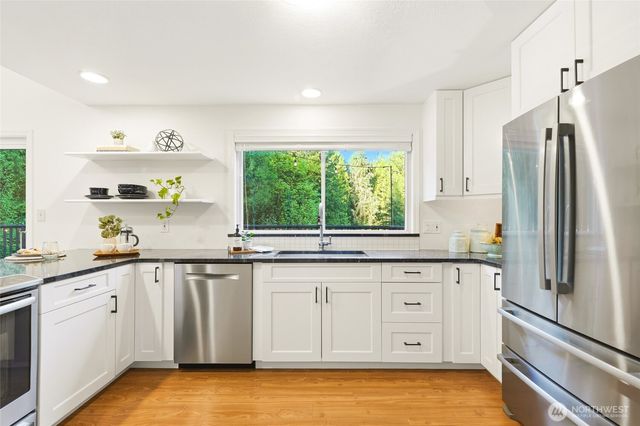 20202 230th Avenue NE, Woodinville, WA 98077