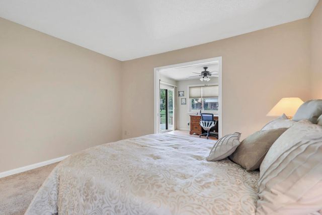 40649 Inverness Way, Palm Desert, CA 92211