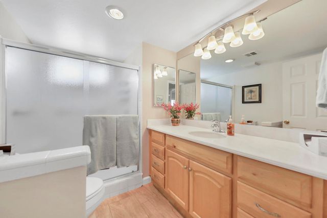 40649 Inverness Way, Palm Desert, CA 92211