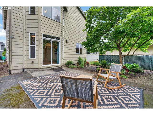 6628 Se REEDWAY St, Portland, OR 97206