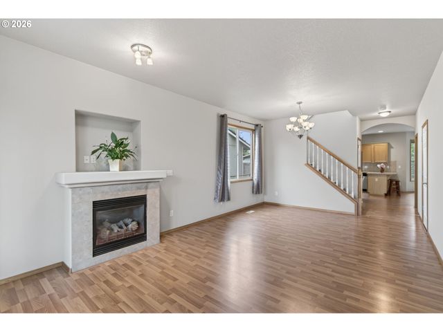 6628 Se REEDWAY St, Portland, OR 97206