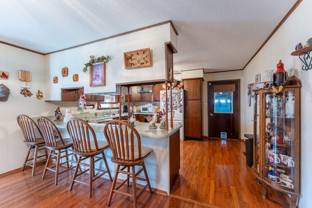 607 E 15th Street, Johnston City, IL 62951
