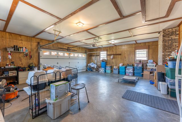 607 E 15th Street, Johnston City, IL 62951