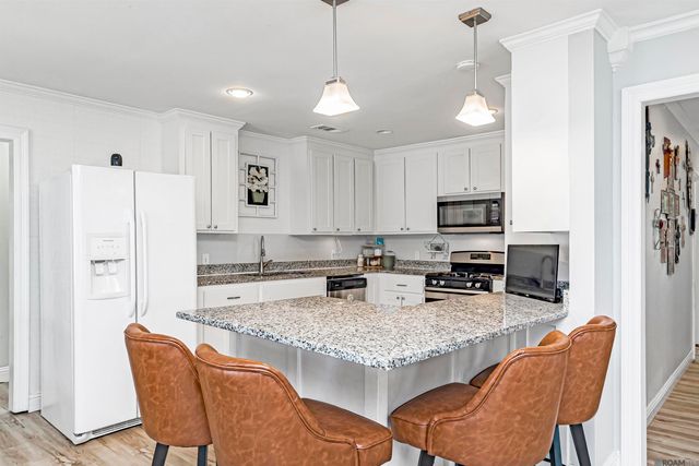 43271 Bayou Narcisse, Gonzales, LA 70737