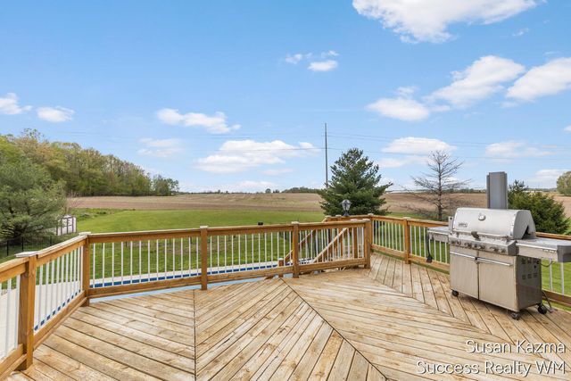 88 Summerwyn Drive, Caledonia, MI 49316