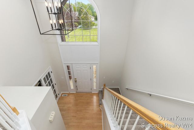 88 Summerwyn Drive, Caledonia, MI 49316